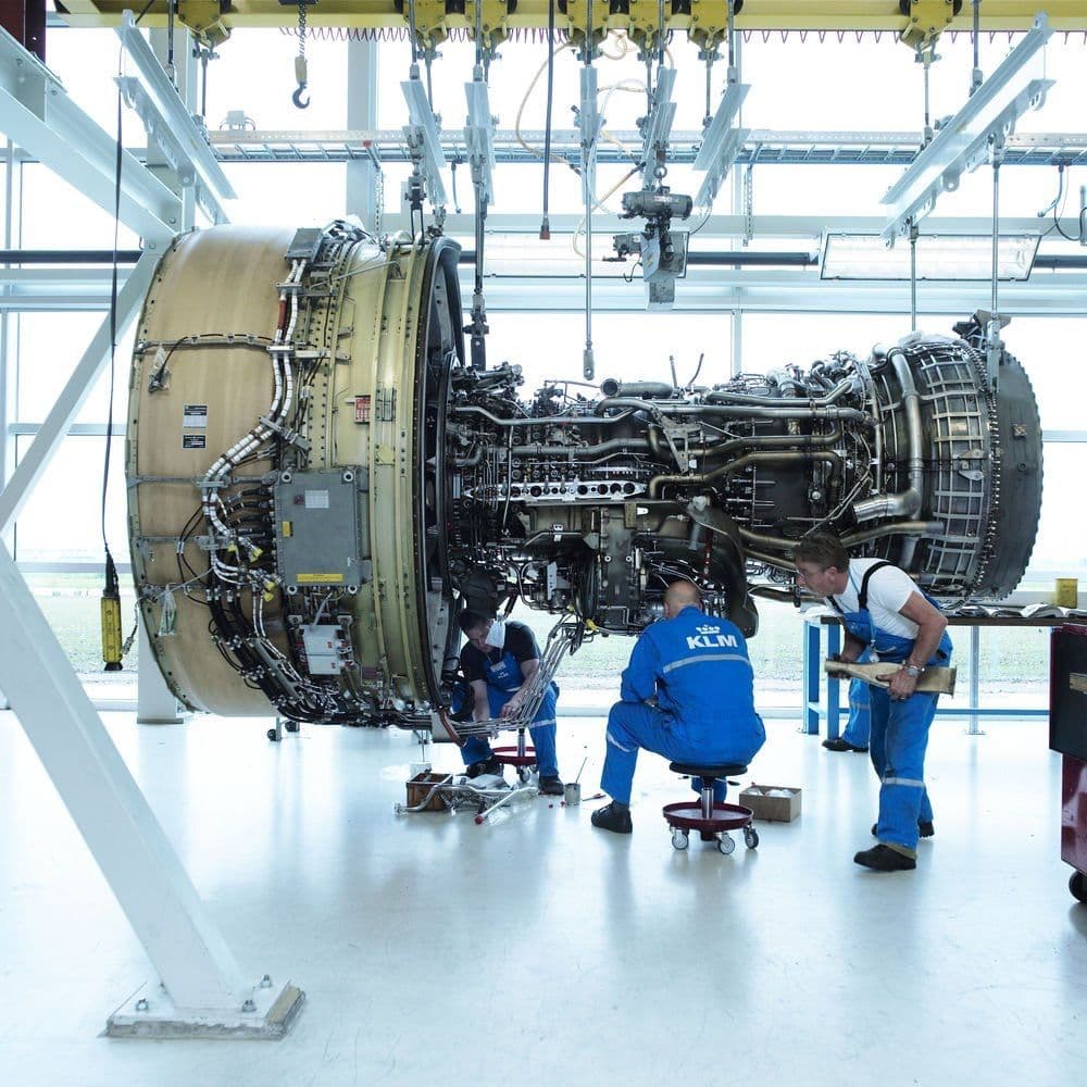 Aviation MRO: aircraft parts and AOG freight